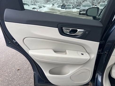 Certified 2023 Volvo XC60 B5 Plus w/ Climate Package image 24