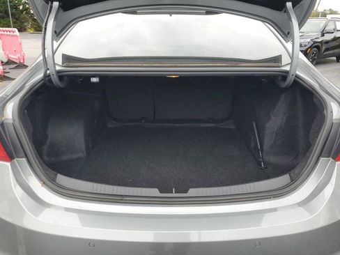 Used 2024 Chevrolet Malibu LT FWD image 8