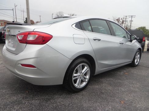 Used 2016 Chevrolet Cruze LT image 24
