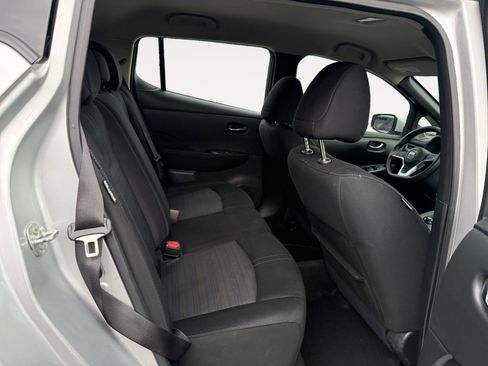 Used 2022 Nissan Leaf S Plus image 18