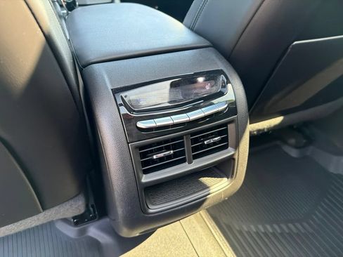 Used 2022 Cadillac XT5 Premium Luxury w/ Technology Package FWD image 44