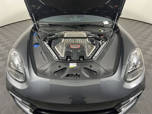 Certified 2023 Porsche Panamera GTS AWD/4WD image 22