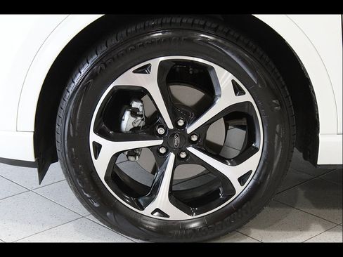 Used 2023 Ford Escape ST-Line Select w/ Tech Pack #2 AWD/4WD image 8