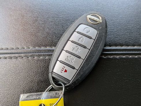 Used 2024 Nissan Altima 2.5 SV FWD image 27