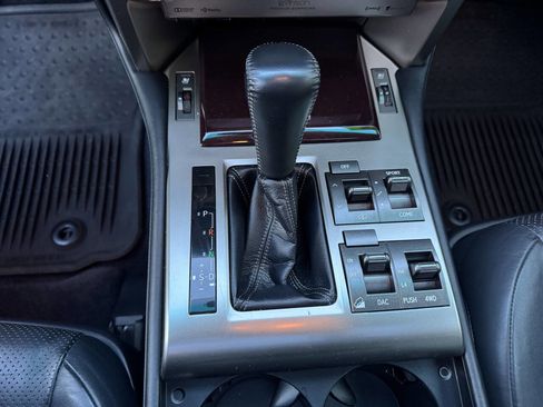 Used 2017 Lexus GX 460 Luxury image 11