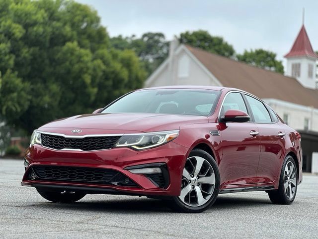Used 2020 Kia Optima S FWD image 1