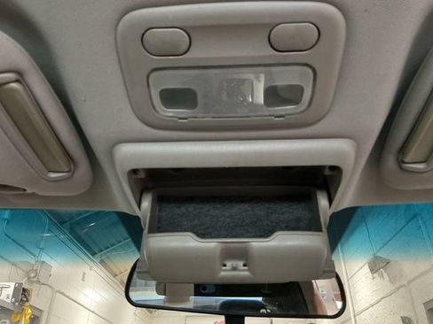 Used 2005 Nissan Altima 2.5 S w/ (F01) Convenience Pkg FWD image 28