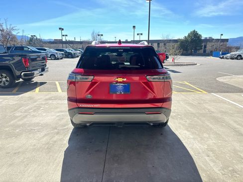 Used 2025 Chevrolet Equinox LT w/ Convenience Package II image 5