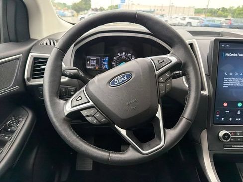 Used 2022 Ford Edge SEL w/ Convenience Package AWD/4WD image 19