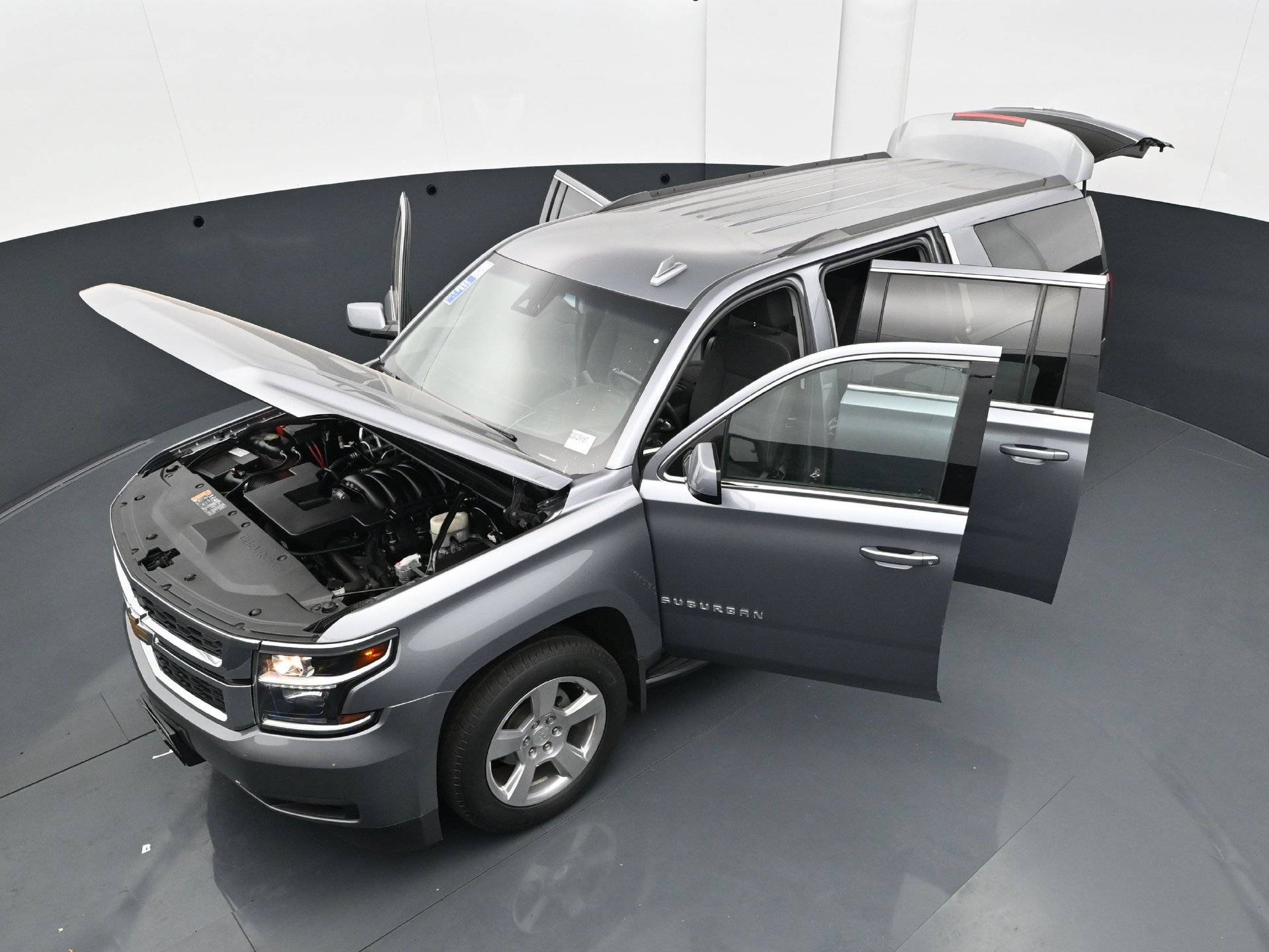 Used 2019 Chevrolet Suburban LS w/ Max Trailering Package AWD/4WD image 43