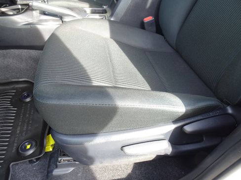 Used 2018 Toyota RAV4 LE w/ All Weather Liner Package image 12