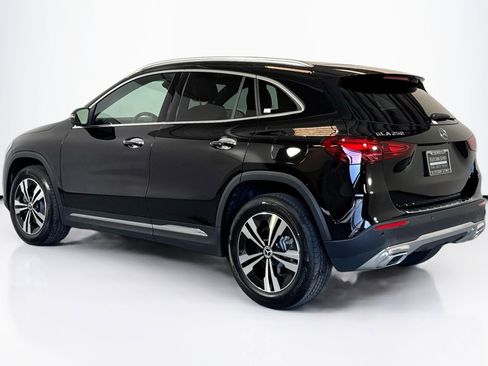 Certified 2025 Mercedes-Benz GLA 250 image 7