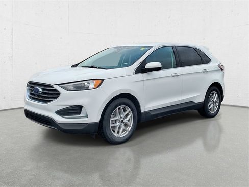 Used 2024 Ford Edge SEL image 4