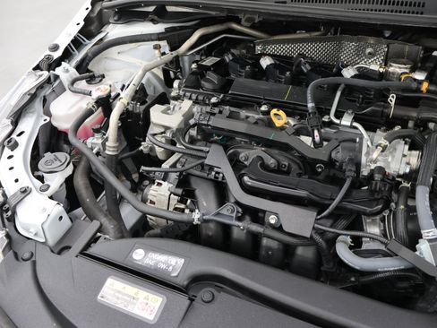Used 2024 Toyota Corolla LE FWD image 18