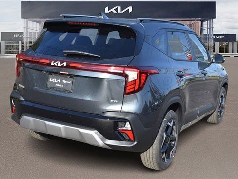 New 2026 Kia Seltos S image 3
