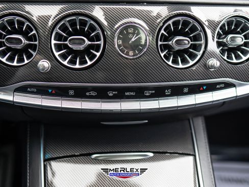 Used 2018 Mercedes-Benz S 560 4MATIC Sedan w/ Premium Package image 37