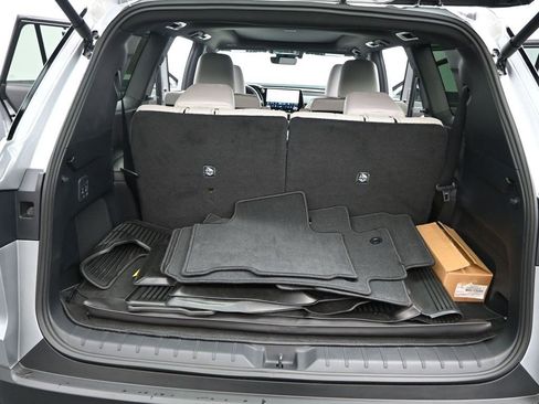 Used 2025 Lexus TX 350 AWD w/ Technology Package image 16