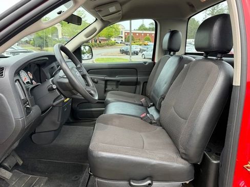 Used 2005 Dodge Ram 1500 Truck ST RWD image 23