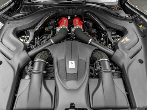 Certified 2022 Ferrari Roma image 45