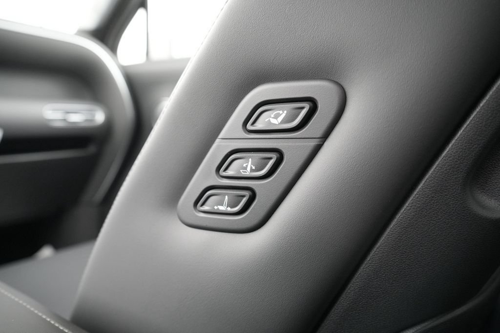 Used 2026 Hyundai Palisade Calligraphy AWD/4WD image 24