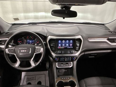 Certified 2023 GMC Acadia SLE w/ Driver Convenience Package image 20