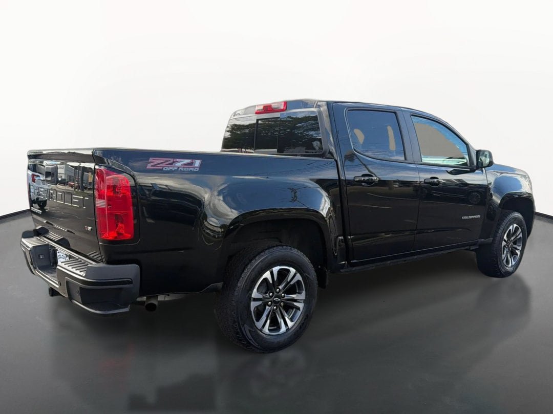 Used 2022 Chevrolet Colorado Z71 w/ Safety Package AWD/4WD image 5