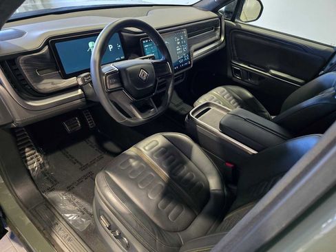 Used 2022 Rivian R1S Launch Edition image 5