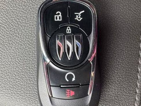 New 2026 Buick Envista Preferred FWD image 26