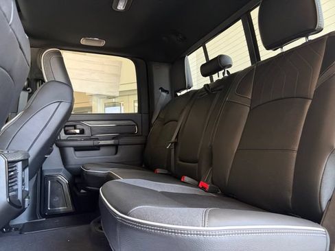 New 2026 RAM 2500 Limited AWD/4WD image 32