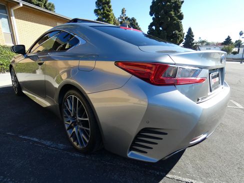 Used 2017 Lexus RC 200t image 12