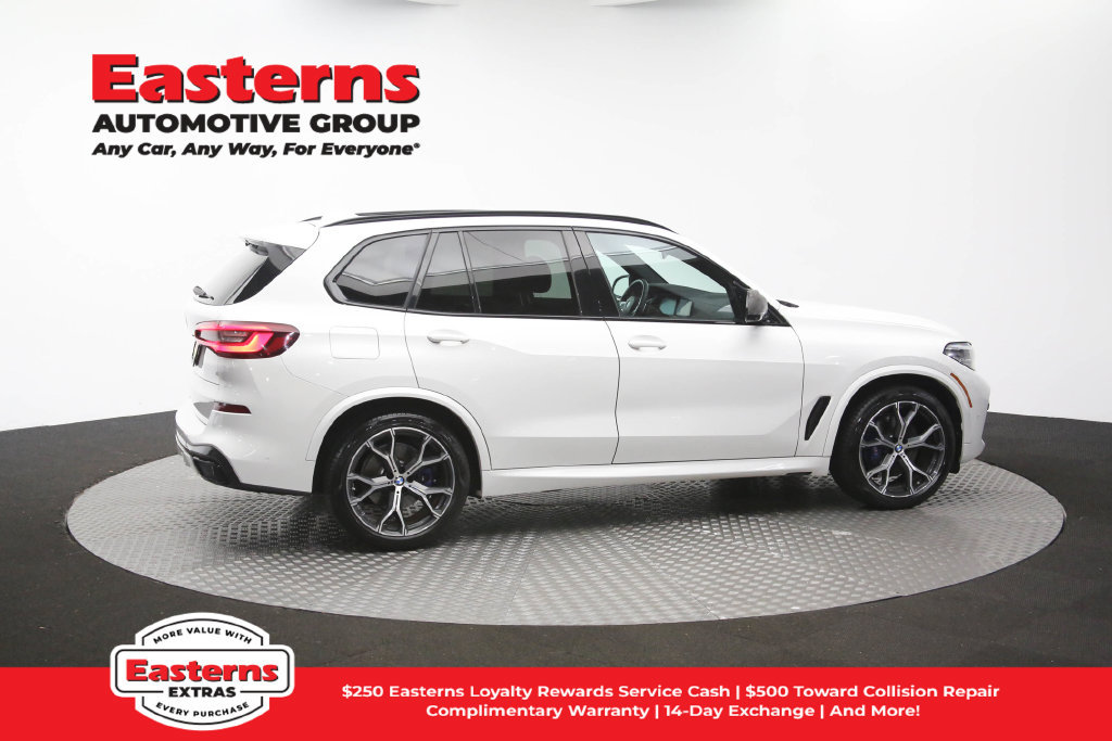Used 2022 BMW X5 xDrive40i w/ M Sport Package AWD/4WD image 47