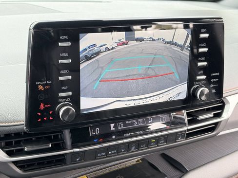 Used 2022 Toyota Sienna XSE w/ XSE Plus Package AWD/4WD image 29