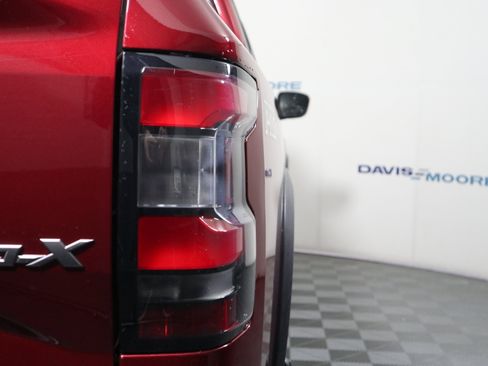 Used 2023 Nissan Frontier Pro-X w/ Technology Package image 6