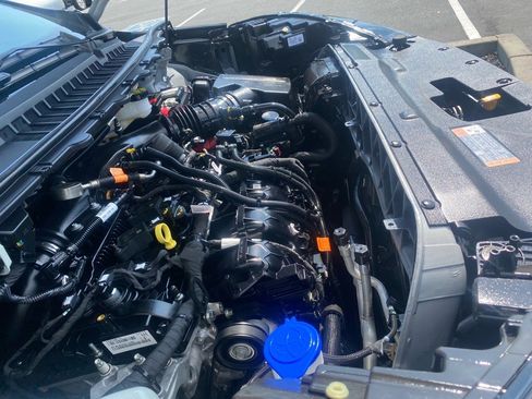 Used 2024 Ford Edge SEL image 31