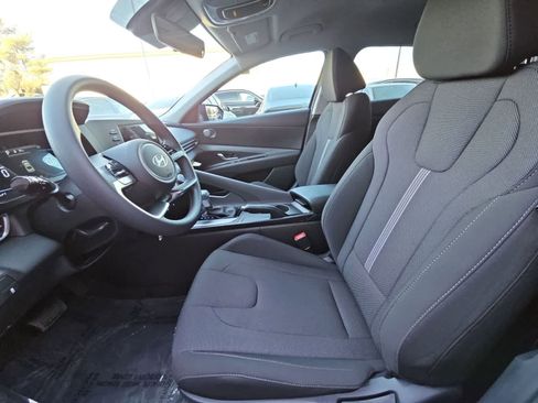 New 2026 Hyundai Elantra SE w/ Cargo Package FWD image 15