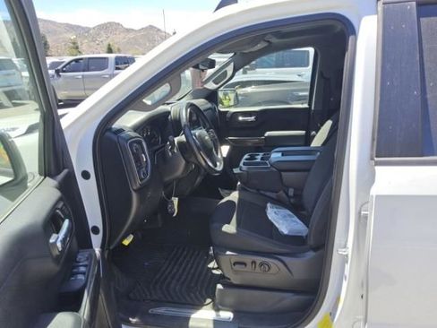 Used 2021 Chevrolet Silverado 1500 LT RWD image 6
