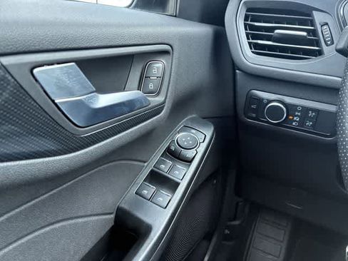 Used 2024 Ford Escape ST-Line FWD image 38