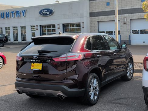 Certified 2024 Ford Edge Titanium AWD/4WD image 7