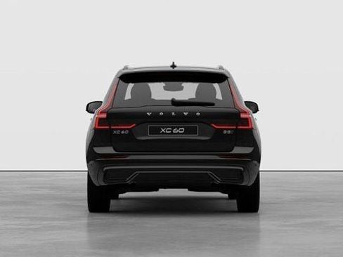 New 2026 Volvo XC60 B5 Plus w/ Protection Package Premier image 4