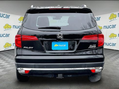 Used 2018 Honda Pilot Elite image 5