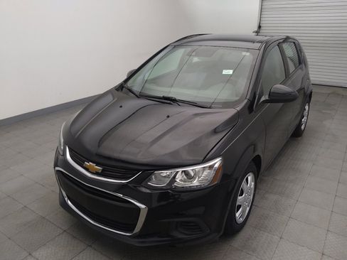 Used 2020 Chevrolet Sonic LT FWD image 15