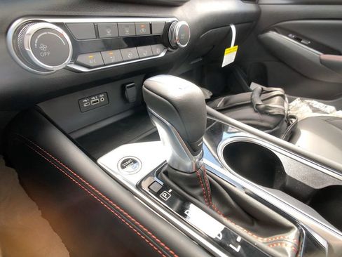 New 2025 Nissan Altima 2.5 SR image 21