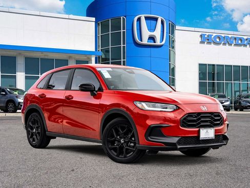 Certified 2025 Honda HR-V Sport image 1