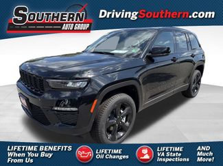 New 2025 Jeep Grand Cherokee Limited w/ Black Appearance Package 360° Tour