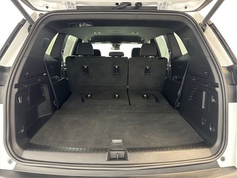 Certified 2025 GMC Acadia Elevation image 27