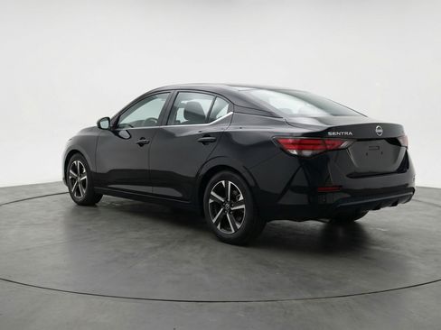 Used 2025 Nissan Sentra SV FWD image 6