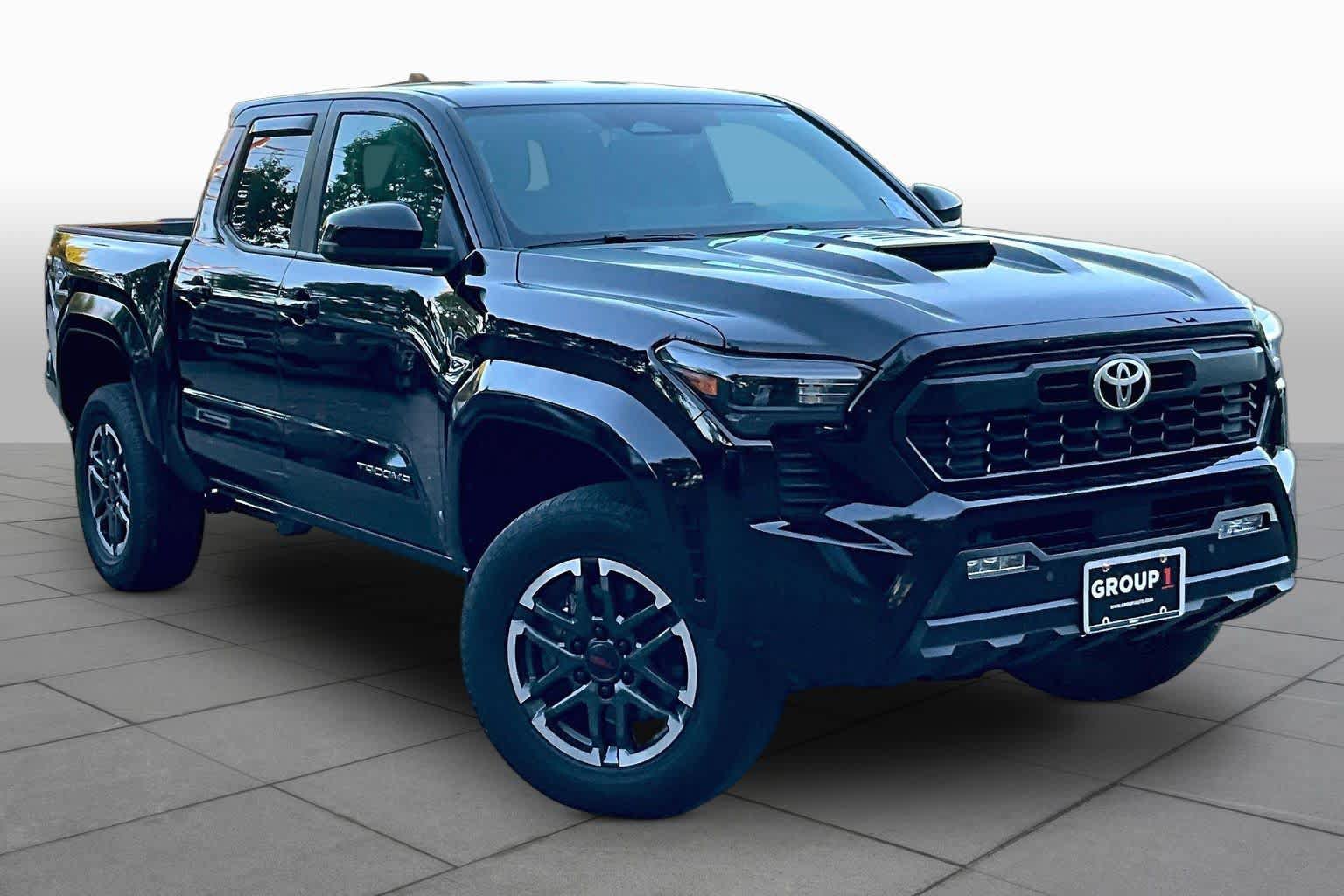 Certified 2024 Toyota Tacoma TRD Sport w/ TRD Sport Upgrade Package AWD/4WD image 2