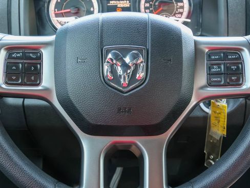 Used 2024 RAM 1500 Warlock AWD/4WD image 19
