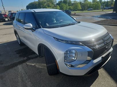 Used 2022 Mitsubishi Outlander ES