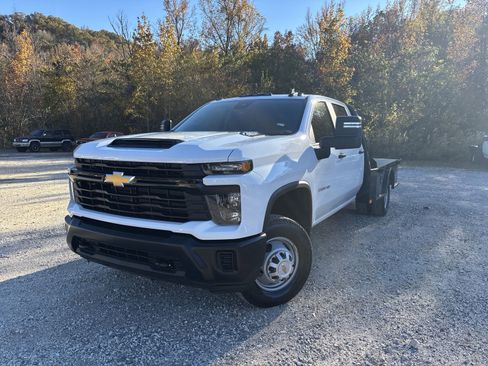 New 2026 Chevrolet Silverado 3500 W/T w/ WT Convenience Package image 11